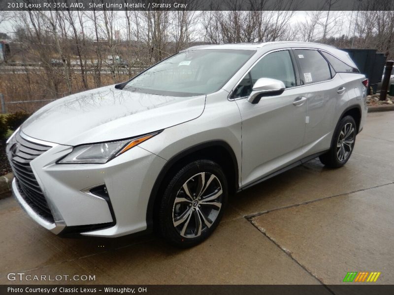 Front 3/4 View of 2018 RX 350L AWD