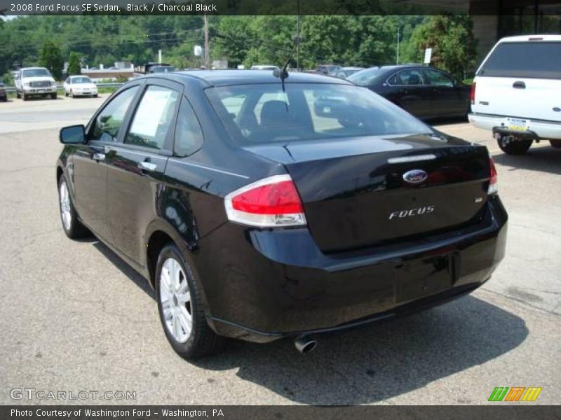 Black / Charcoal Black 2008 Ford Focus SE Sedan