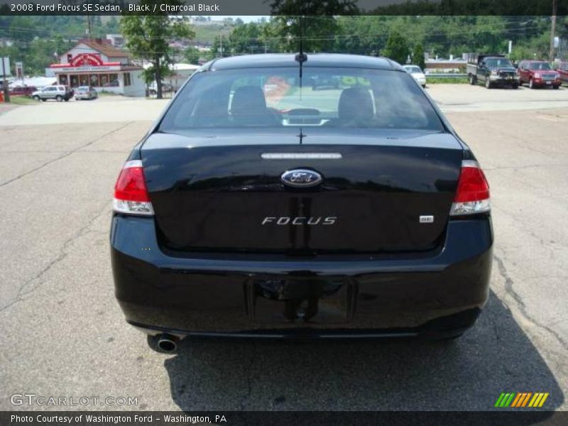 Black / Charcoal Black 2008 Ford Focus SE Sedan