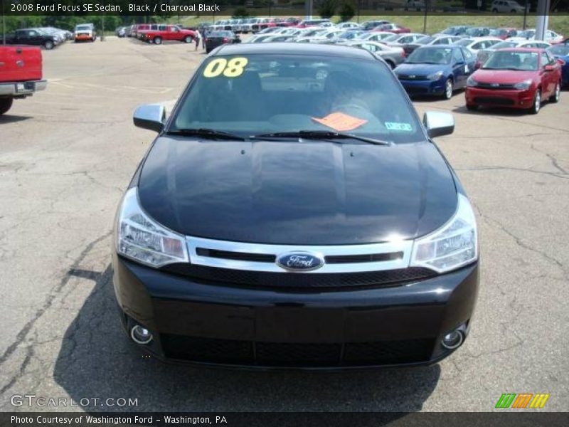 Black / Charcoal Black 2008 Ford Focus SE Sedan