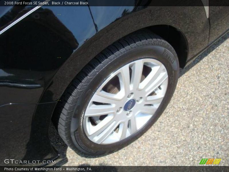 Black / Charcoal Black 2008 Ford Focus SE Sedan