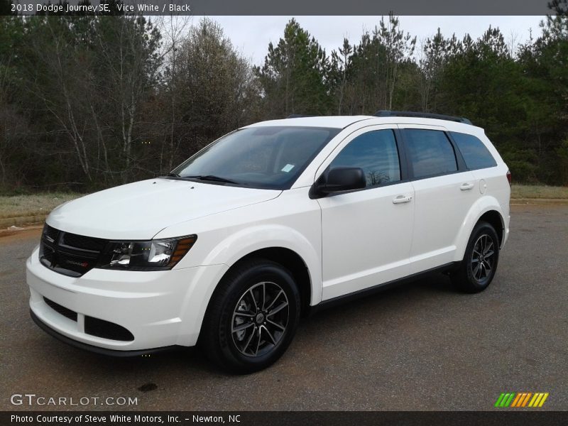 Vice White / Black 2018 Dodge Journey SE