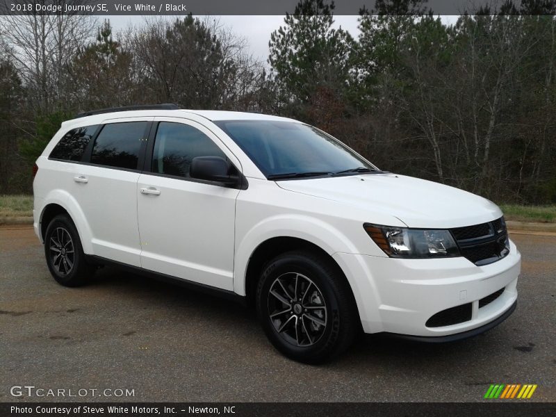 Vice White / Black 2018 Dodge Journey SE