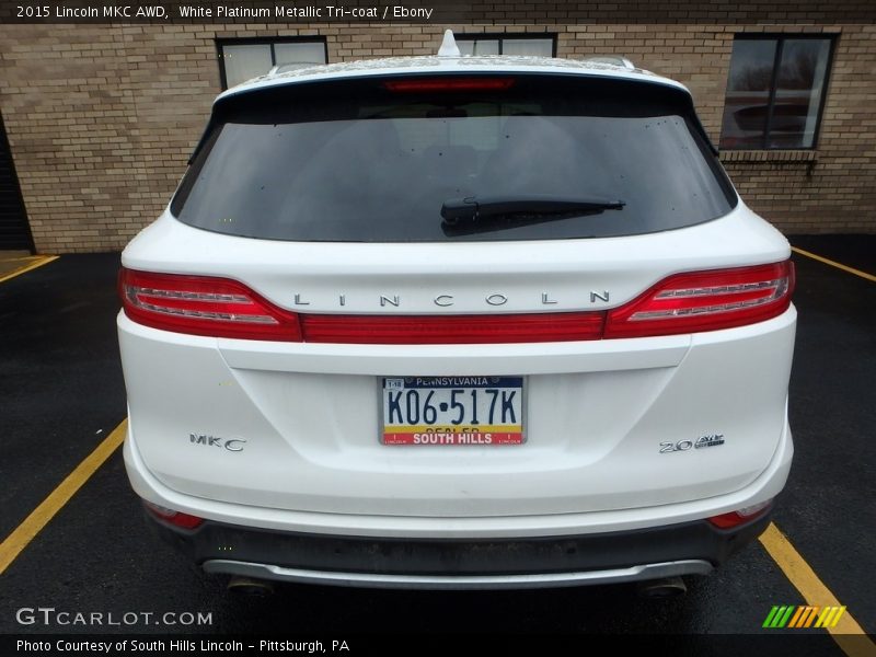 White Platinum Metallic Tri-coat / Ebony 2015 Lincoln MKC AWD