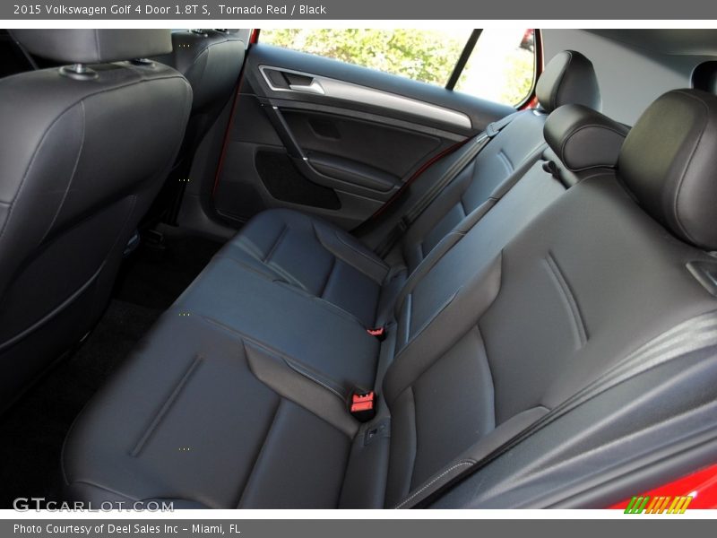 Tornado Red / Black 2015 Volkswagen Golf 4 Door 1.8T S