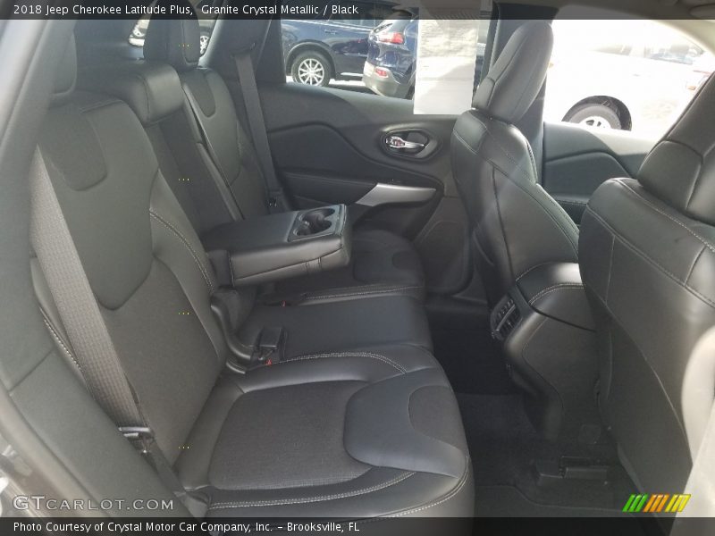 Granite Crystal Metallic / Black 2018 Jeep Cherokee Latitude Plus