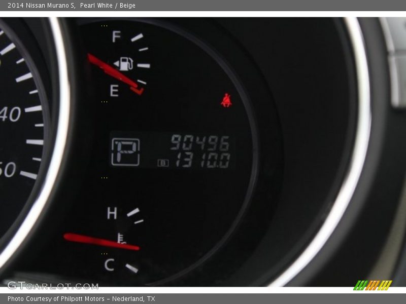 Pearl White / Beige 2014 Nissan Murano S
