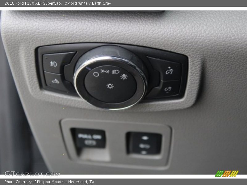 Oxford White / Earth Gray 2018 Ford F150 XLT SuperCab