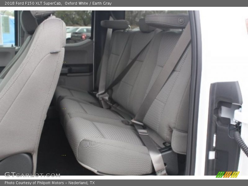 Oxford White / Earth Gray 2018 Ford F150 XLT SuperCab