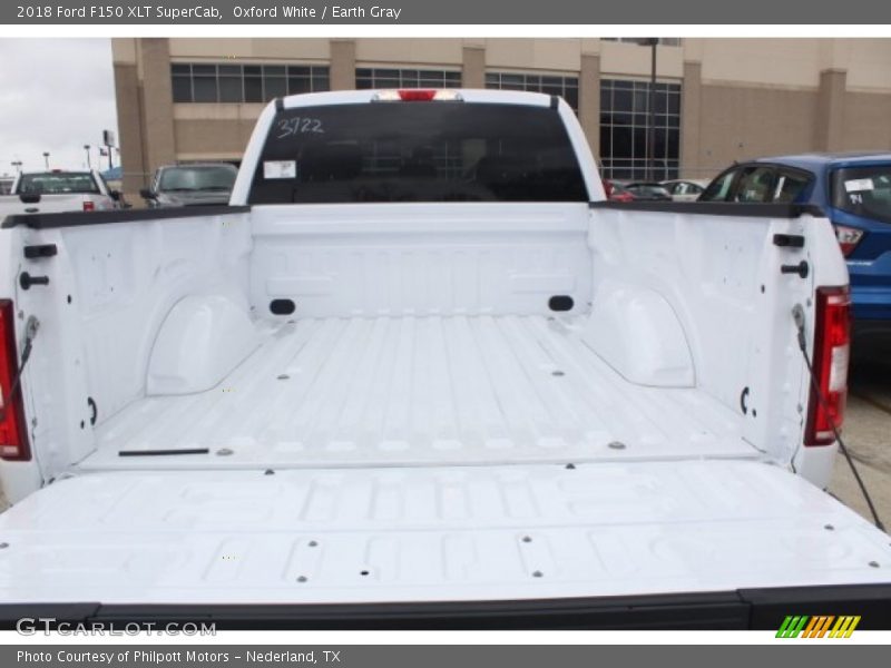 Oxford White / Earth Gray 2018 Ford F150 XLT SuperCab