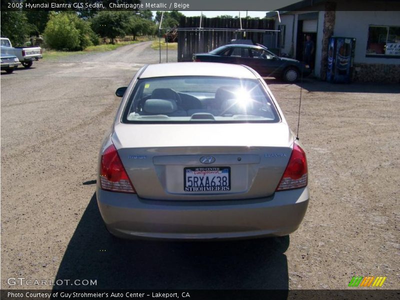 Champagne Metallic / Beige 2005 Hyundai Elantra GLS Sedan