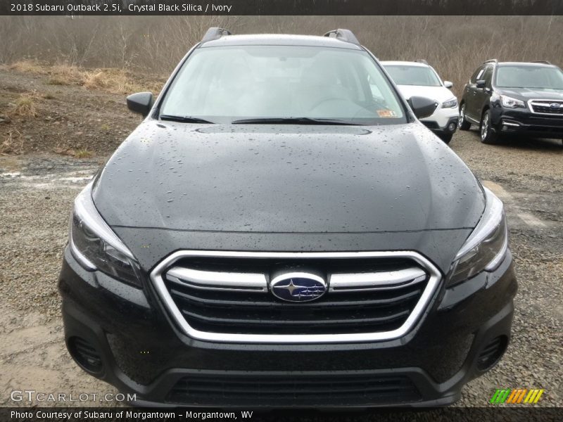 Crystal Black Silica / Ivory 2018 Subaru Outback 2.5i