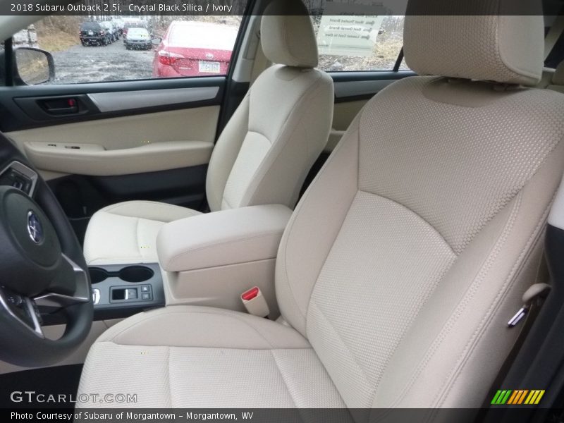 Crystal Black Silica / Ivory 2018 Subaru Outback 2.5i