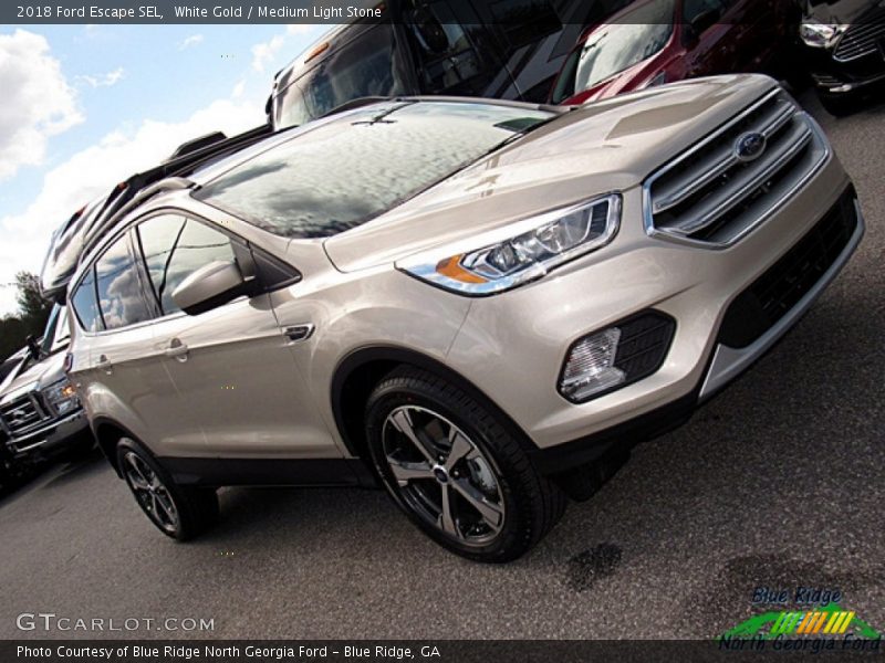 White Gold / Medium Light Stone 2018 Ford Escape SEL