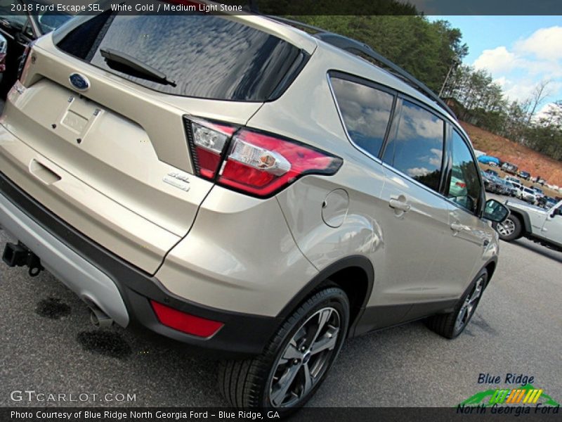 White Gold / Medium Light Stone 2018 Ford Escape SEL