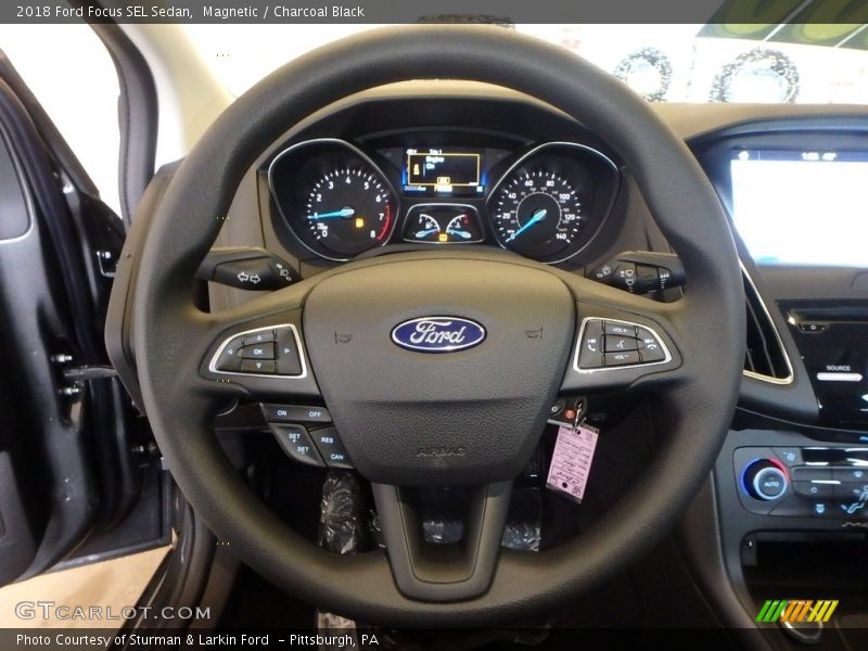 Magnetic / Charcoal Black 2018 Ford Focus SEL Sedan