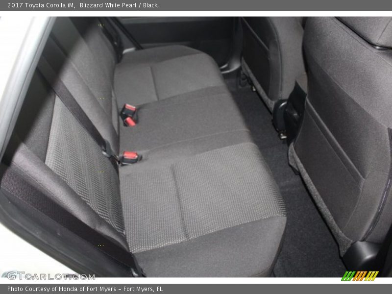Blizzard White Pearl / Black 2017 Toyota Corolla iM