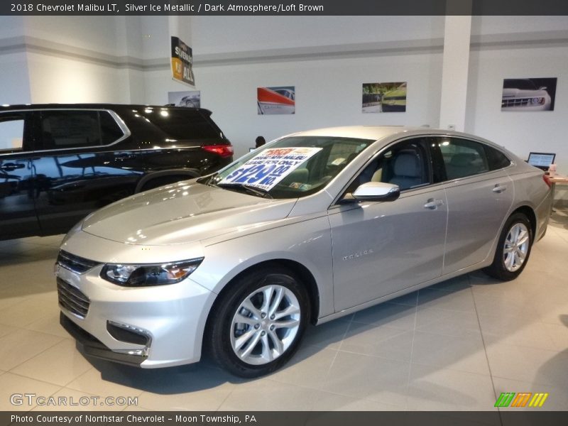 Silver Ice Metallic / Dark Atmosphere/Loft Brown 2018 Chevrolet Malibu LT