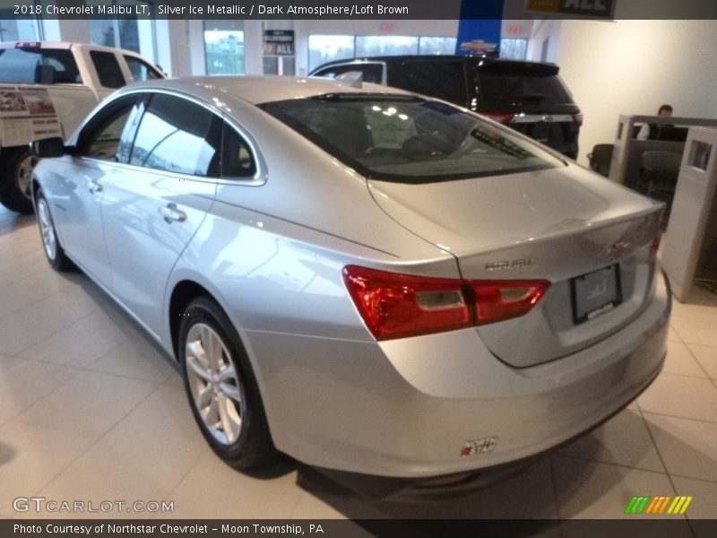 Silver Ice Metallic / Dark Atmosphere/Loft Brown 2018 Chevrolet Malibu LT