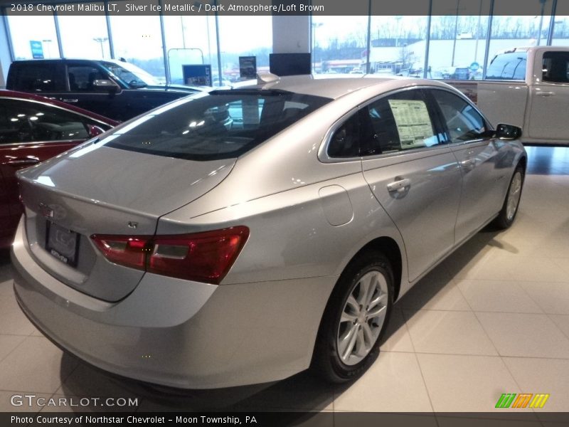 Silver Ice Metallic / Dark Atmosphere/Loft Brown 2018 Chevrolet Malibu LT