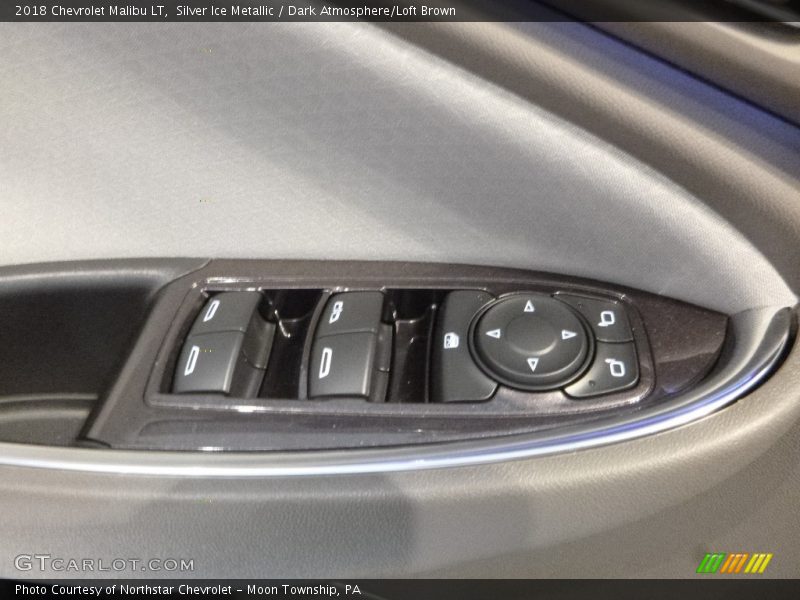 Silver Ice Metallic / Dark Atmosphere/Loft Brown 2018 Chevrolet Malibu LT
