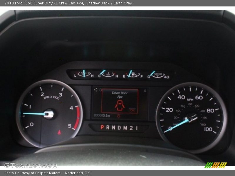 Shadow Black / Earth Gray 2018 Ford F350 Super Duty XL Crew Cab 4x4