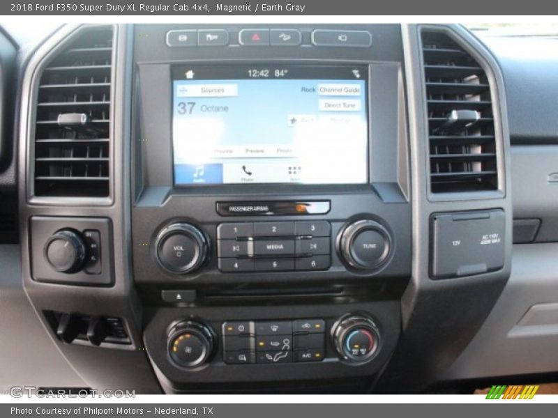 Magnetic / Earth Gray 2018 Ford F350 Super Duty XL Regular Cab 4x4