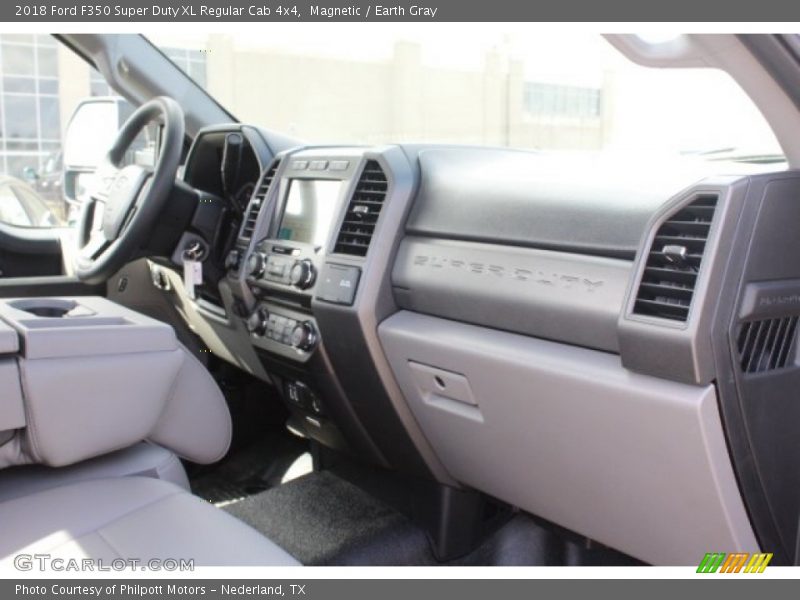 Magnetic / Earth Gray 2018 Ford F350 Super Duty XL Regular Cab 4x4