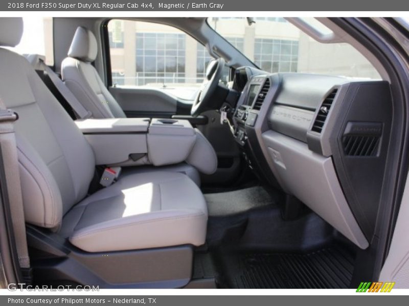 Magnetic / Earth Gray 2018 Ford F350 Super Duty XL Regular Cab 4x4