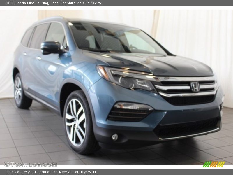 Steel Sapphire Metallic / Gray 2018 Honda Pilot Touring