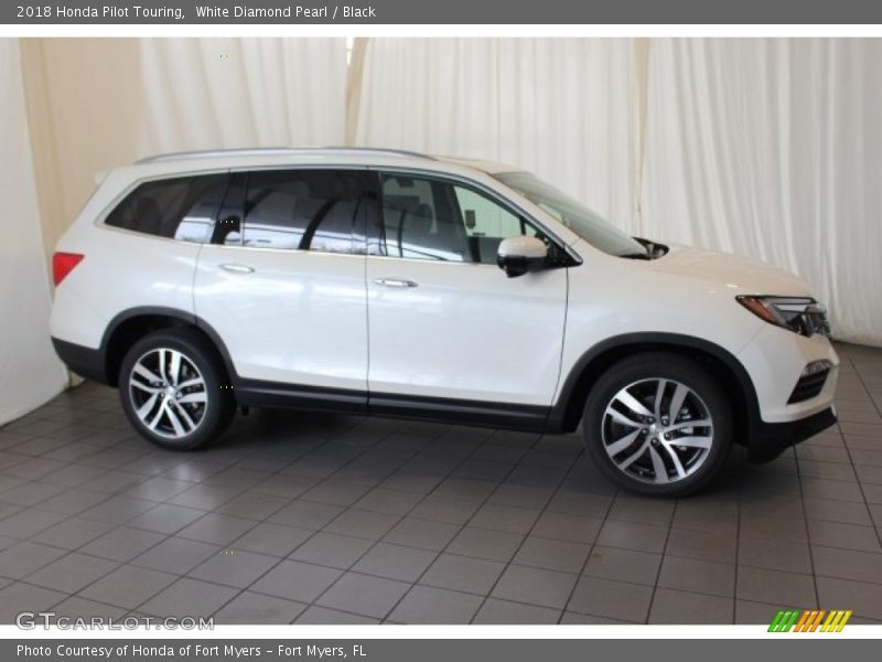 White Diamond Pearl / Black 2018 Honda Pilot Touring