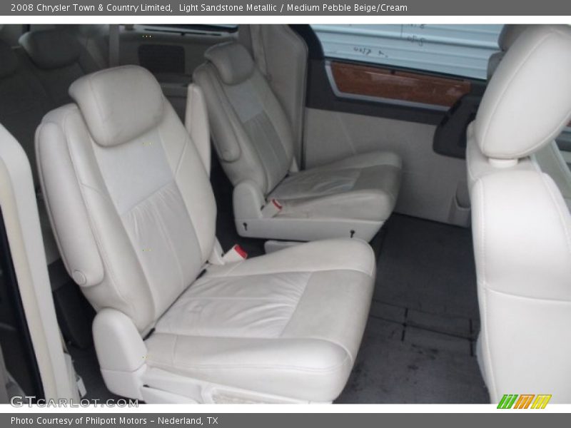 Light Sandstone Metallic / Medium Pebble Beige/Cream 2008 Chrysler Town & Country Limited