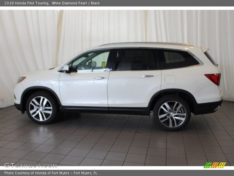 White Diamond Pearl / Black 2018 Honda Pilot Touring