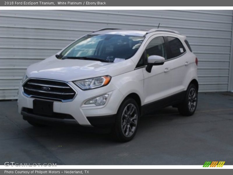 Front 3/4 View of 2018 EcoSport Titanium