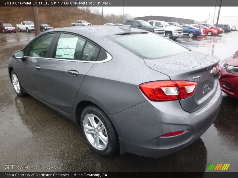 Satin Steel Gray Metallic / Jet Black 2018 Chevrolet Cruze LT