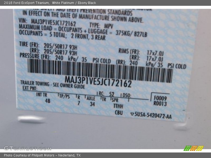 White Platinum / Ebony Black 2018 Ford EcoSport Titanium