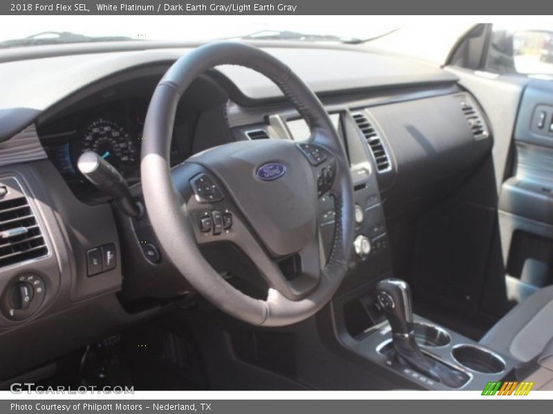 White Platinum / Dark Earth Gray/Light Earth Gray 2018 Ford Flex SEL