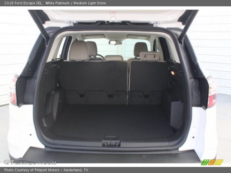White Platinum / Medium Light Stone 2018 Ford Escape SEL