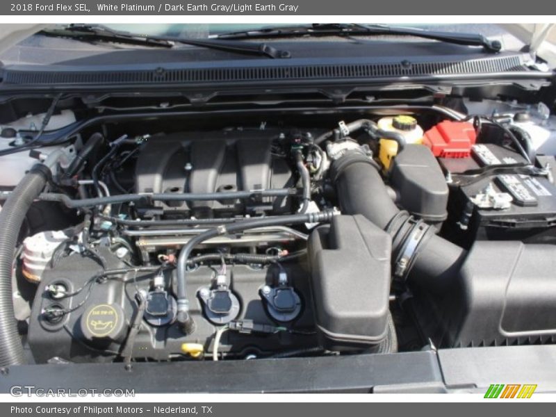 White Platinum / Dark Earth Gray/Light Earth Gray 2018 Ford Flex SEL