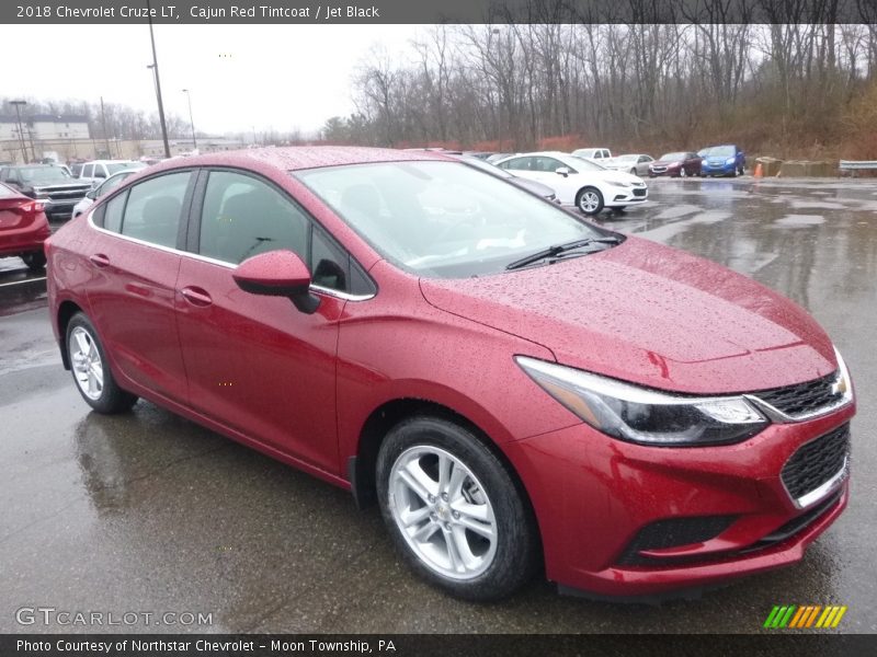 Cajun Red Tintcoat / Jet Black 2018 Chevrolet Cruze LT