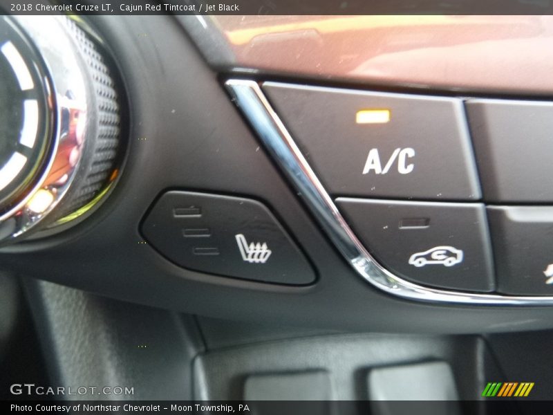 Cajun Red Tintcoat / Jet Black 2018 Chevrolet Cruze LT