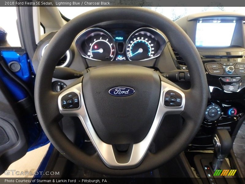 Lightning Blue / Charcoal Black 2018 Ford Fiesta SE Sedan