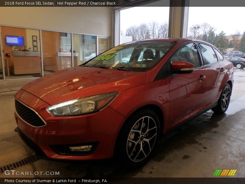 Hot Pepper Red / Charcoal Black 2018 Ford Focus SEL Sedan