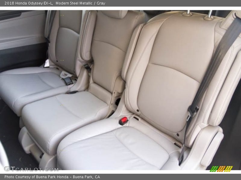 Modern Steel Metallic / Gray 2018 Honda Odyssey EX-L