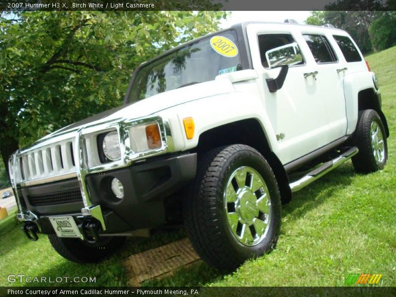 Birch White / Light Cashmere 2007 Hummer H3 X