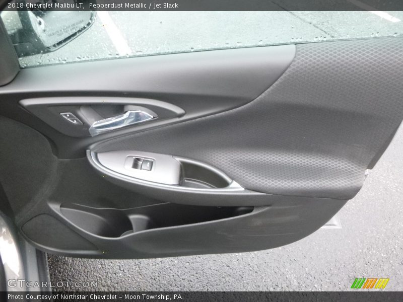 Pepperdust Metallic / Jet Black 2018 Chevrolet Malibu LT