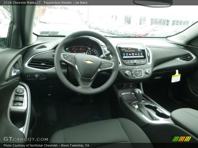 Pepperdust Metallic / Jet Black 2018 Chevrolet Malibu LT