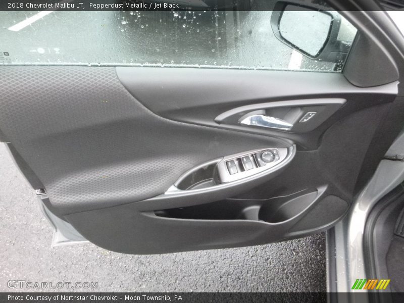 Pepperdust Metallic / Jet Black 2018 Chevrolet Malibu LT