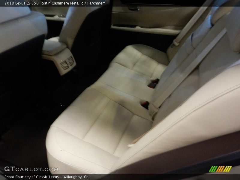 Satin Cashmere Metallic / Parchment 2018 Lexus ES 350