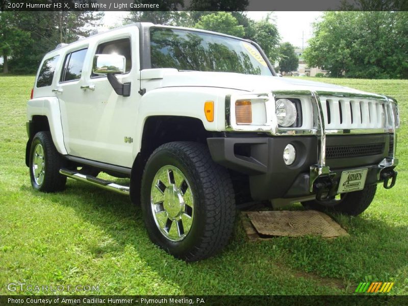 Birch White / Light Cashmere 2007 Hummer H3 X